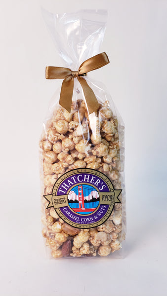 8OZ Caramel Popcorn With Cashews & Almonds in Deluxe Bag